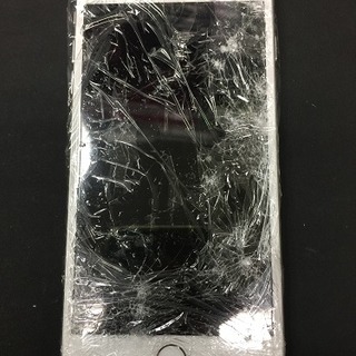 iPhone画面　なぜ割れる？