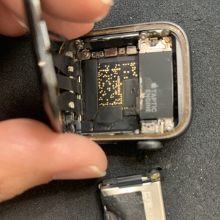 【名古屋市緑区】Apple Watch S5 バッテリー交換体験