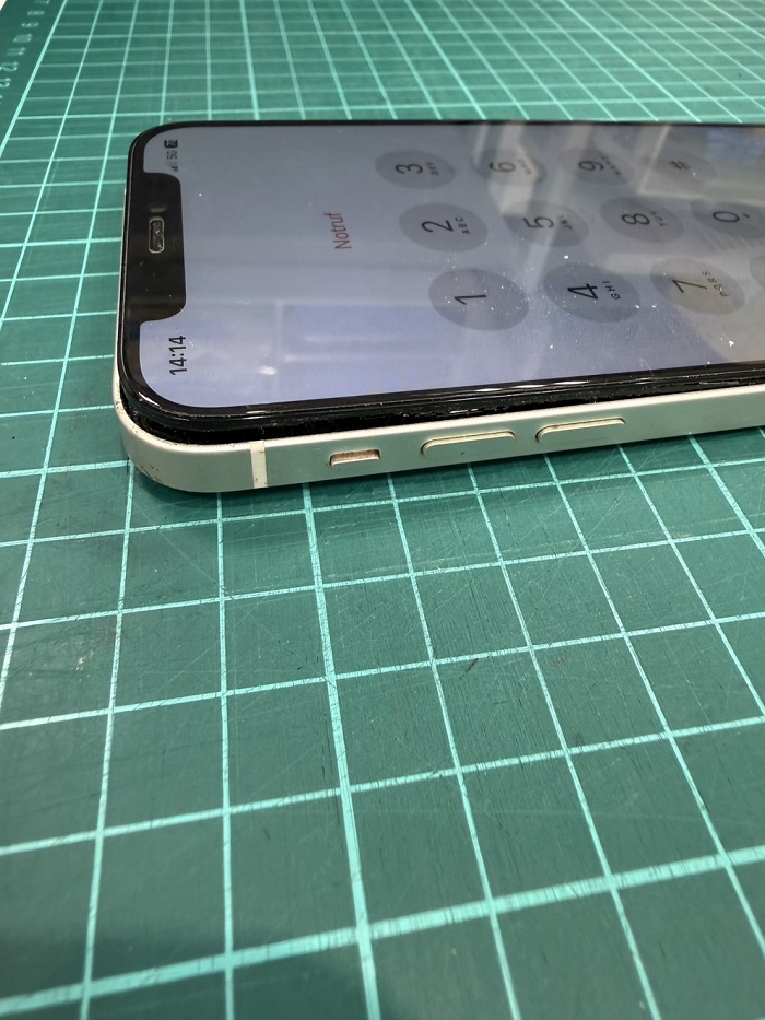 iPhone12BT_20260617_0.jpg