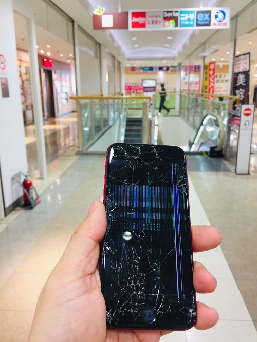 iPhone8 画面割れ有り